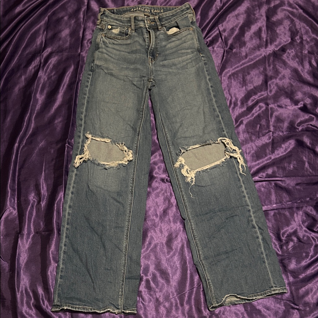 American Eagle Outfitters Straight-Leg Ripped Jeans In Faded Blue